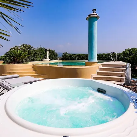 Eden Island Bed & Breakfast